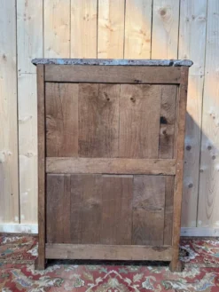 Armoire à plinthe – Style Louis XIV – Chêne massif et marbre d'origine