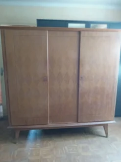 Armoire 3 portes Vintage