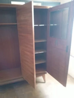 Armoire 3 portes Vintage