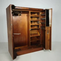 Armoire pour homme en noyer burr Art Déco anglais