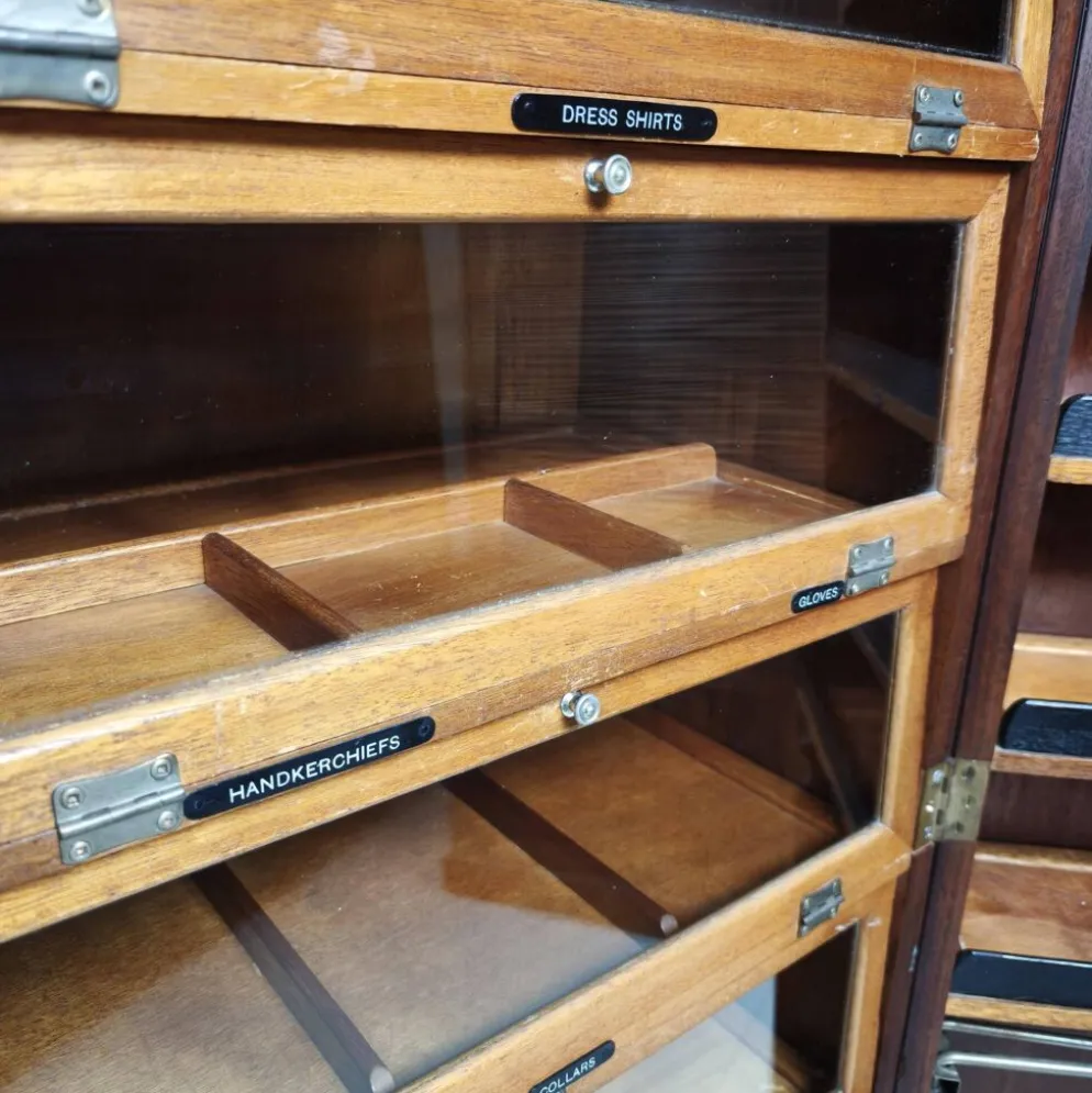 Armoire pour homme en noyer burr Art Déco anglais