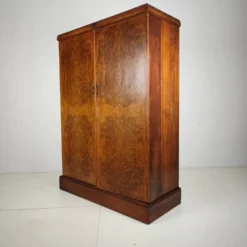 Armoire pour homme en noyer burr Art Déco anglais