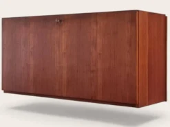 Armoire à rabat du milieu du siècle