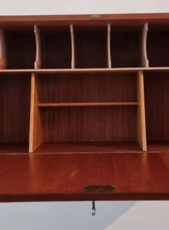 Armoire à rabat du milieu du siècle