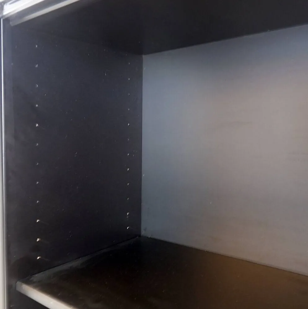 Armoire à rideau vintage dans le style d'Aldo van den Nieuwelaar, années 1980