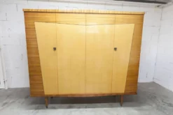 Armoire 1960 scandinave bois blond vernis atypique 4 portes 3