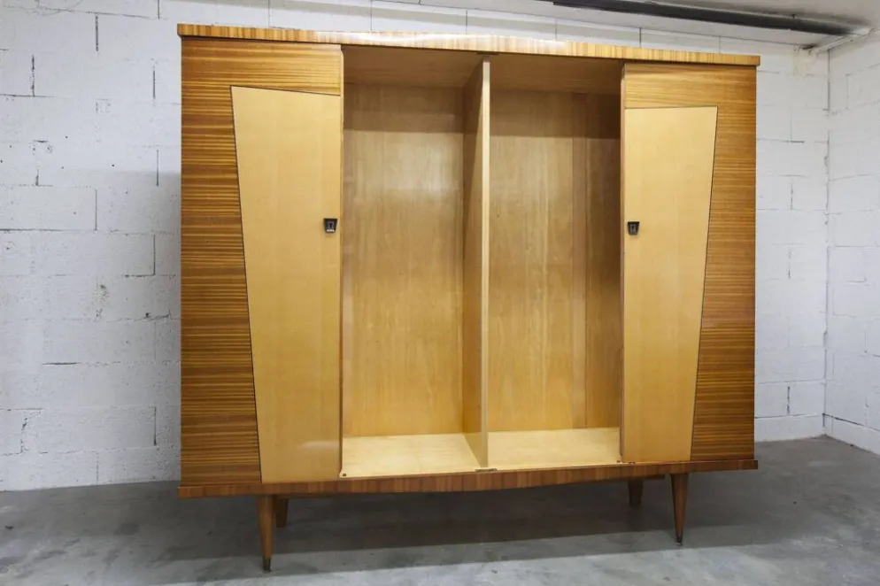 Armoire 1960 scandinave bois blond vernis atypique 4 portes 3