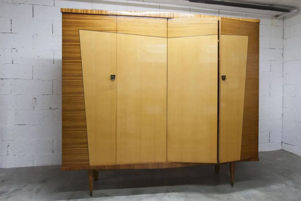 Armoire 1960 scandinave bois blond vernis atypique 4 portes 3