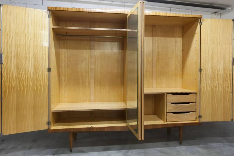 Armoire 1960 scandinave bois blond vernis atypique 4 portes 3