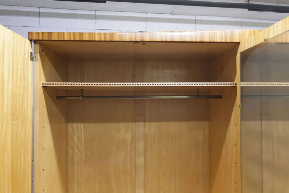 Armoire 1960 scandinave bois blond vernis atypique 4 portes 3