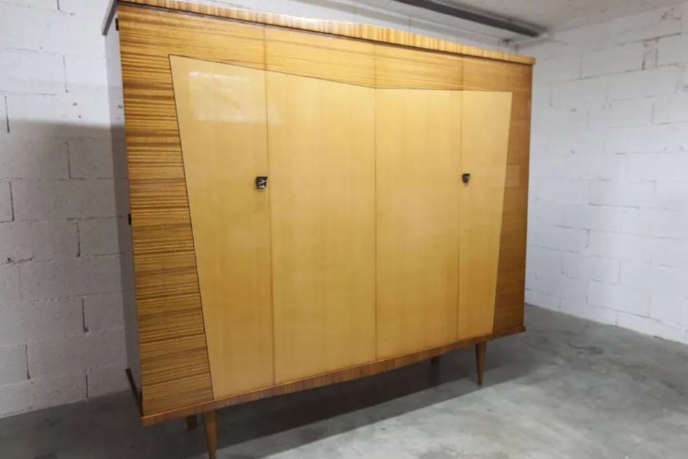Armoire 1960 scandinave bois blond vernis atypique 4 portes 3