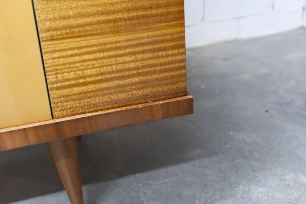 Armoire 1960 scandinave bois blond vernis atypique 4 portes 3