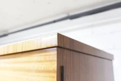 Armoire 1960 scandinave bois blond vernis atypique 4 portes 3