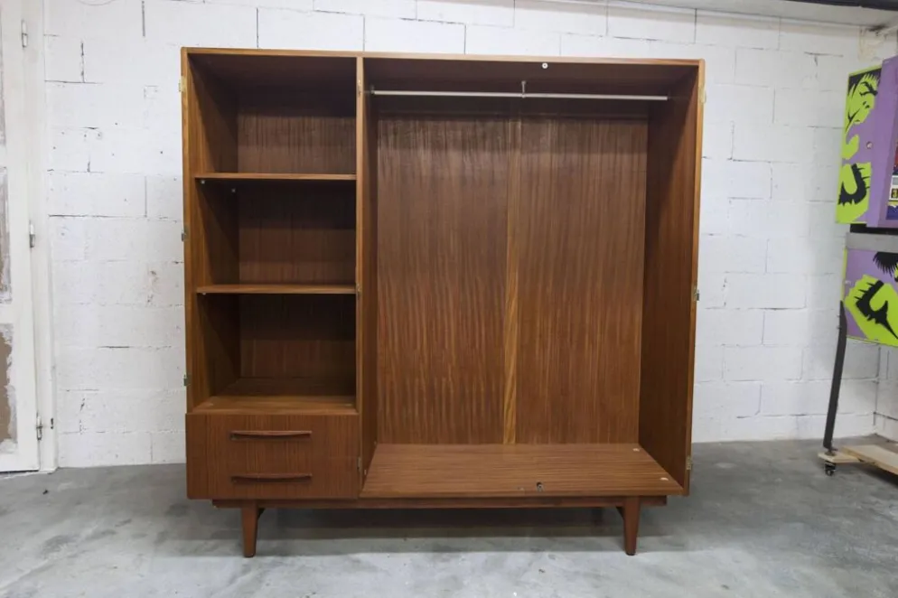Armoire scandinave en teck par Eric Grinwis Holland 3 portes 2 tiroirs 1960