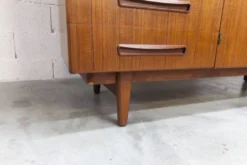 Armoire scandinave en teck par Eric Grinwis Holland 3 portes 2 tiroirs 1960