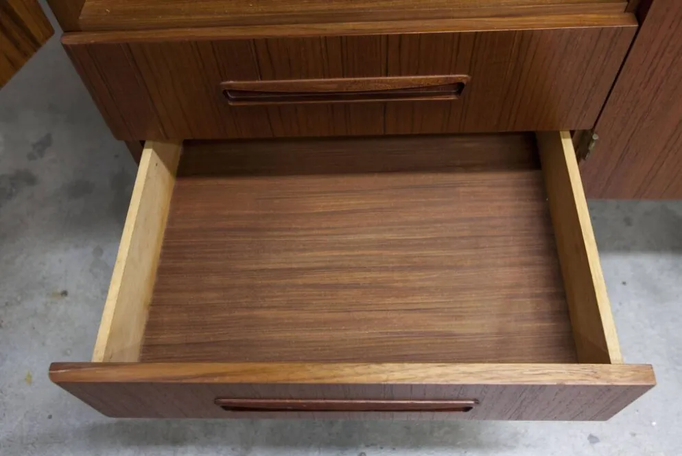 Armoire scandinave en teck par Eric Grinwis Holland 3 portes 2 tiroirs 1960
