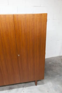 Armoire scandinave en teck par Eric Grinwis Holland 3 portes 2 tiroirs 1960