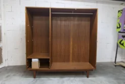 Armoire scandinave en teck par Eric Grinwis Holland 3 portes 2 tiroirs 1960
