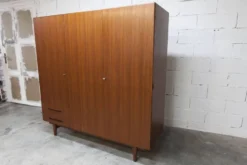 Armoire scandinave en teck par Eric Grinwis Holland 3 portes 2 tiroirs 1960