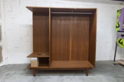 Armoire scandinave en teck par Eric Grinwis Holland 3 portes 2 tiroirs 1960