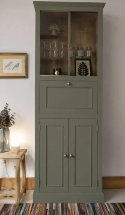 Armoire secrétaire