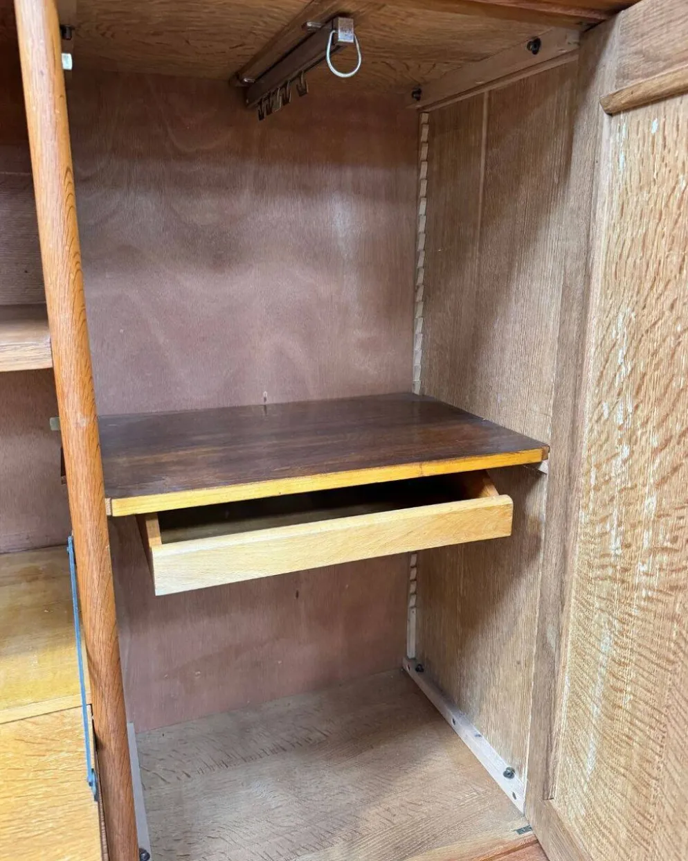 Armoire, secrétaire années 1950