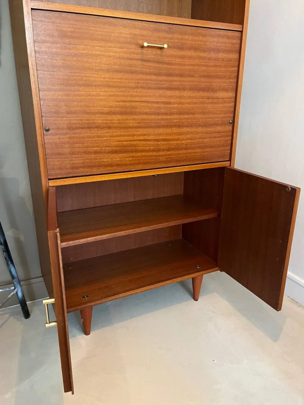 Armoire secrétaire vintage
