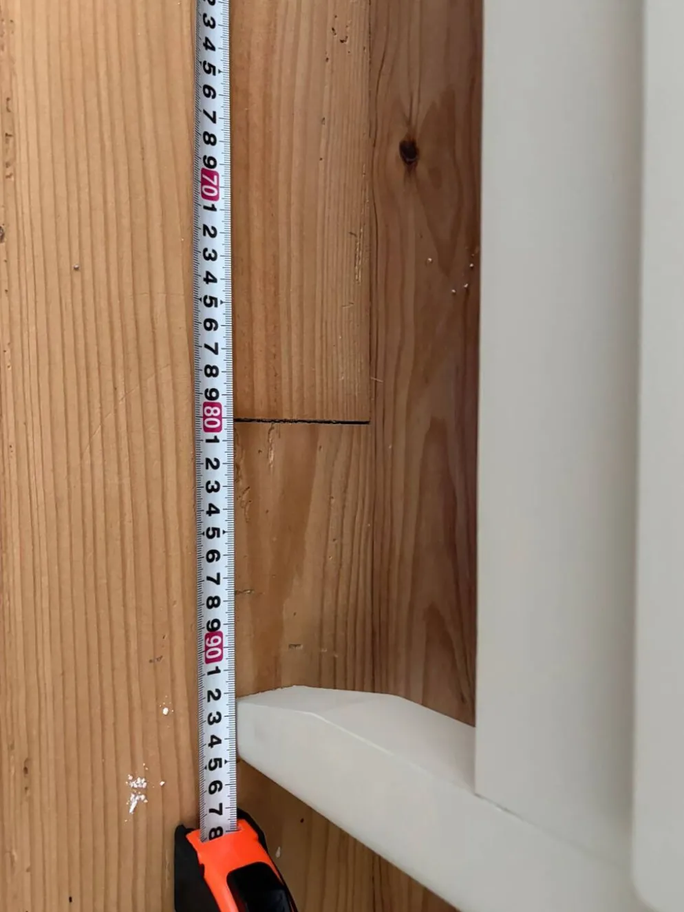 Armoire étagères et penderie vert amande