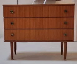 Armoire à tiroirs des années 70