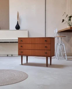 Armoire à tiroirs des années 70