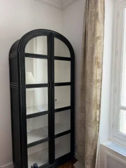 Armoire, vaisselier en bois tressé noir