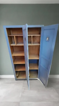 Armoire vestiaire en bois gris Vintage années 1914