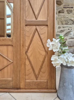 Armoire vintage