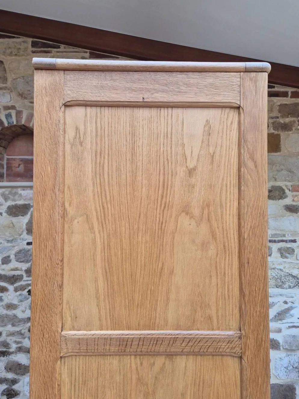 Armoire vintage