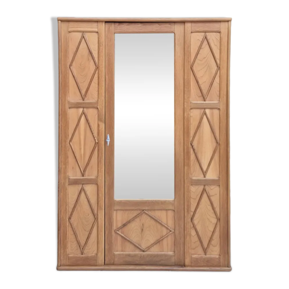 Armoire vintage