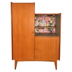 Armoire vintage asymétrique