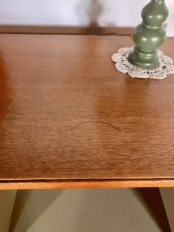 Armoire vintage asymétrique