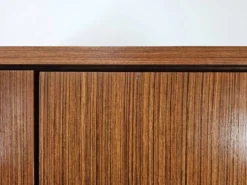 Armoire vintage des années 1960 à deux portes