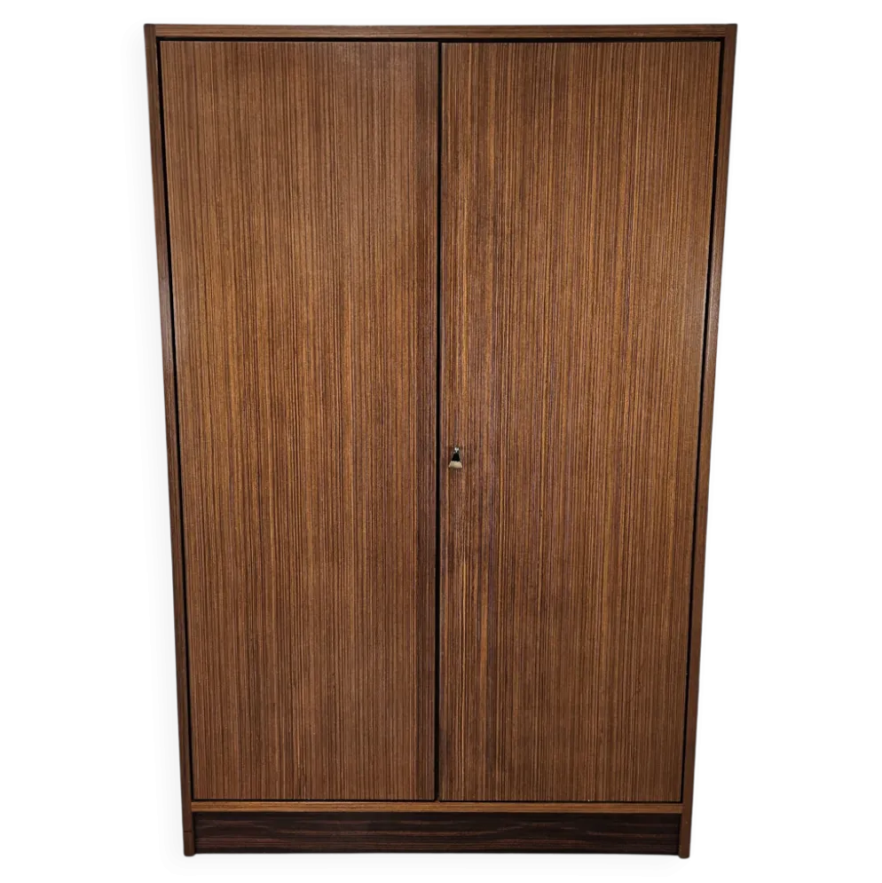 Armoire vintage des années 1960 à deux portes