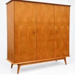 Armoire vintage en bois avec miroir, 3 portes