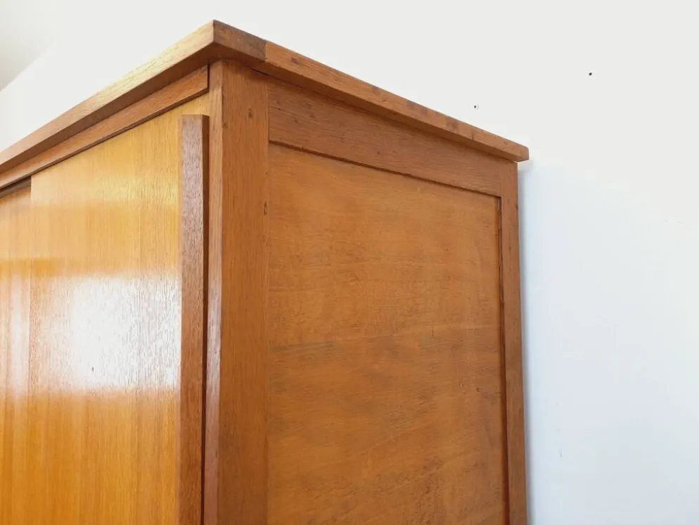 Armoire vintage en bois de chêne des années 60