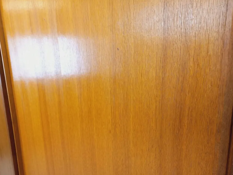 Armoire vintage en bois de chêne des années 60