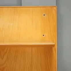 Armoire vintage en érable avec abattant, design Italie, années 1960
