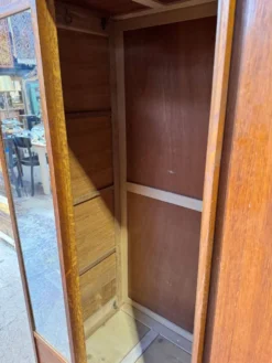 Armoire vintage à portes coulissantes et miroir - Années 1970