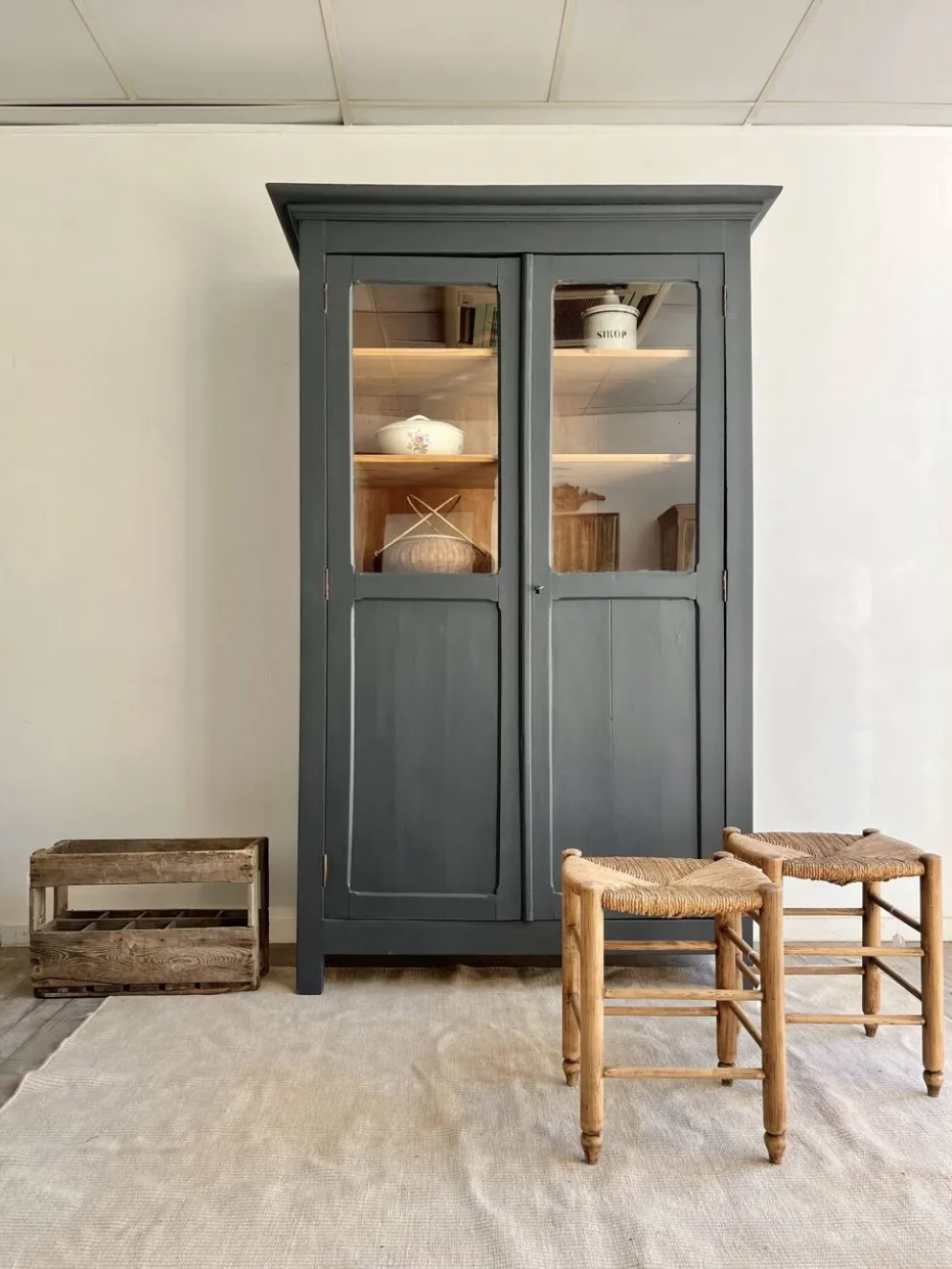 Armoire vitrée