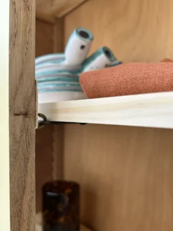 Armoire vitrée rénovée