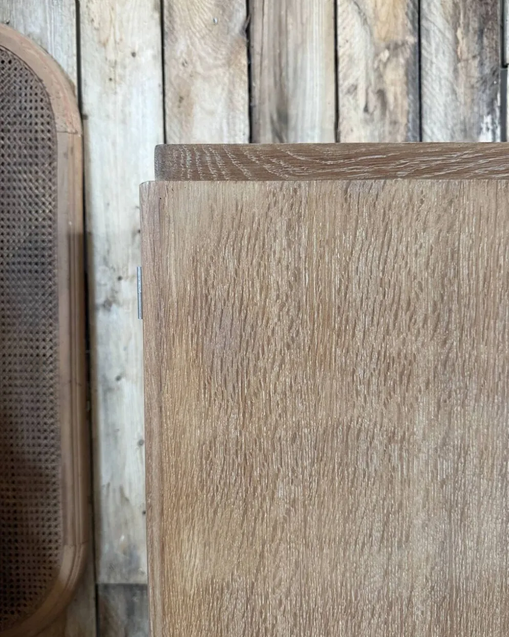 Armoire vitrée vintage Burwood, rénovée