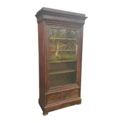 Armoire vitrine