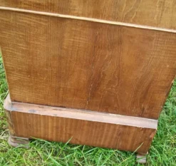 Armoire vitrine
