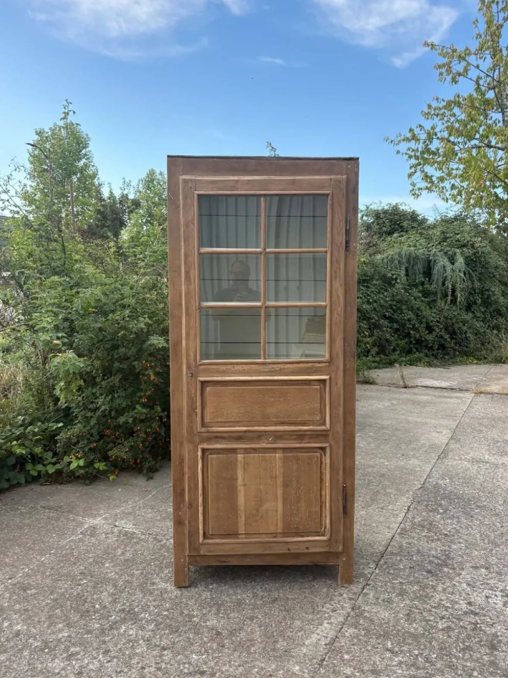 Armoire / vitrine ancienne en bois massif